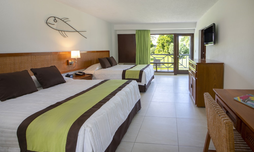 Viva Fortuna Beach by Wyndham A Trademark All Inclusive 30/68