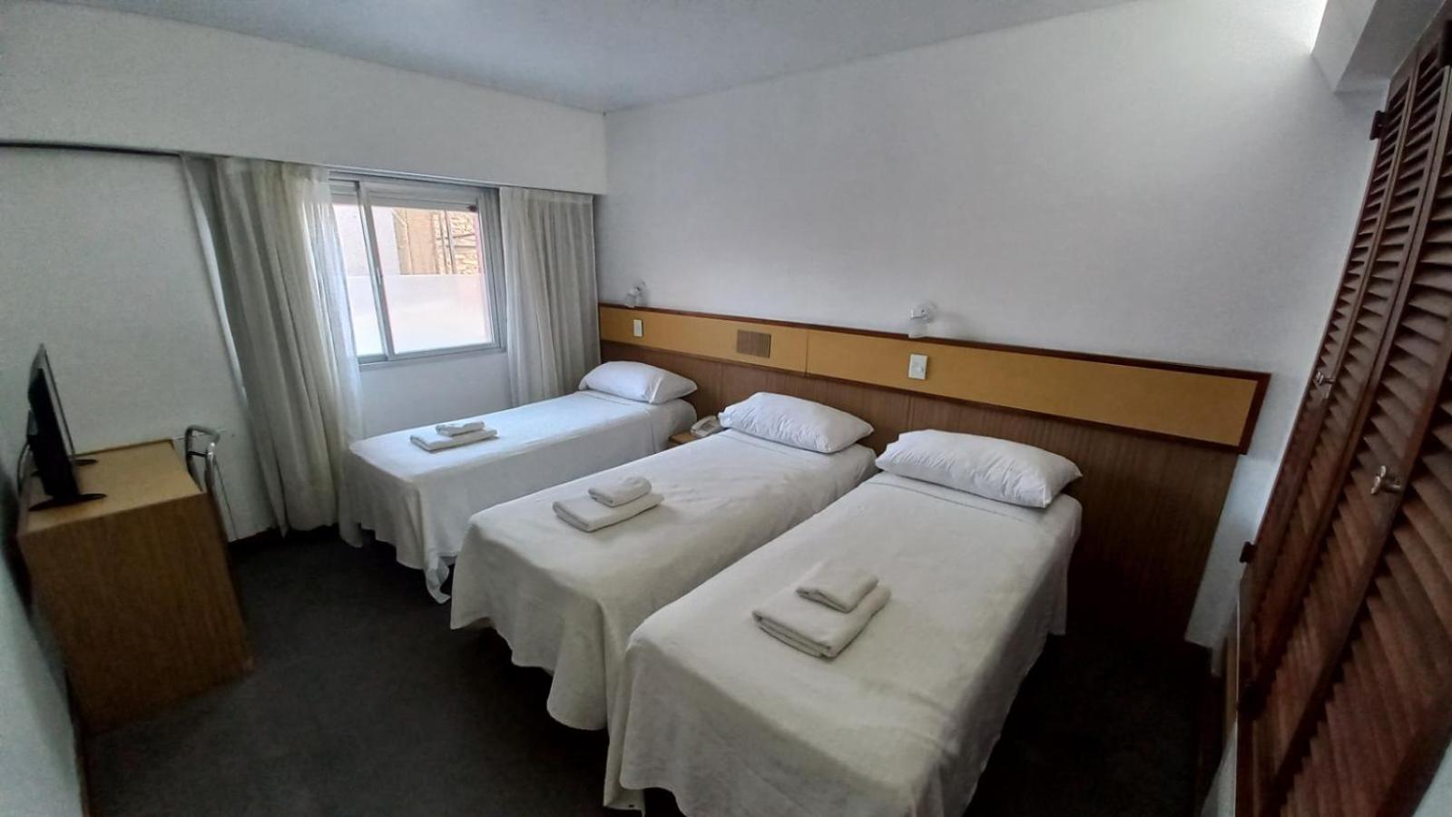 Costanera Hotel 8/52