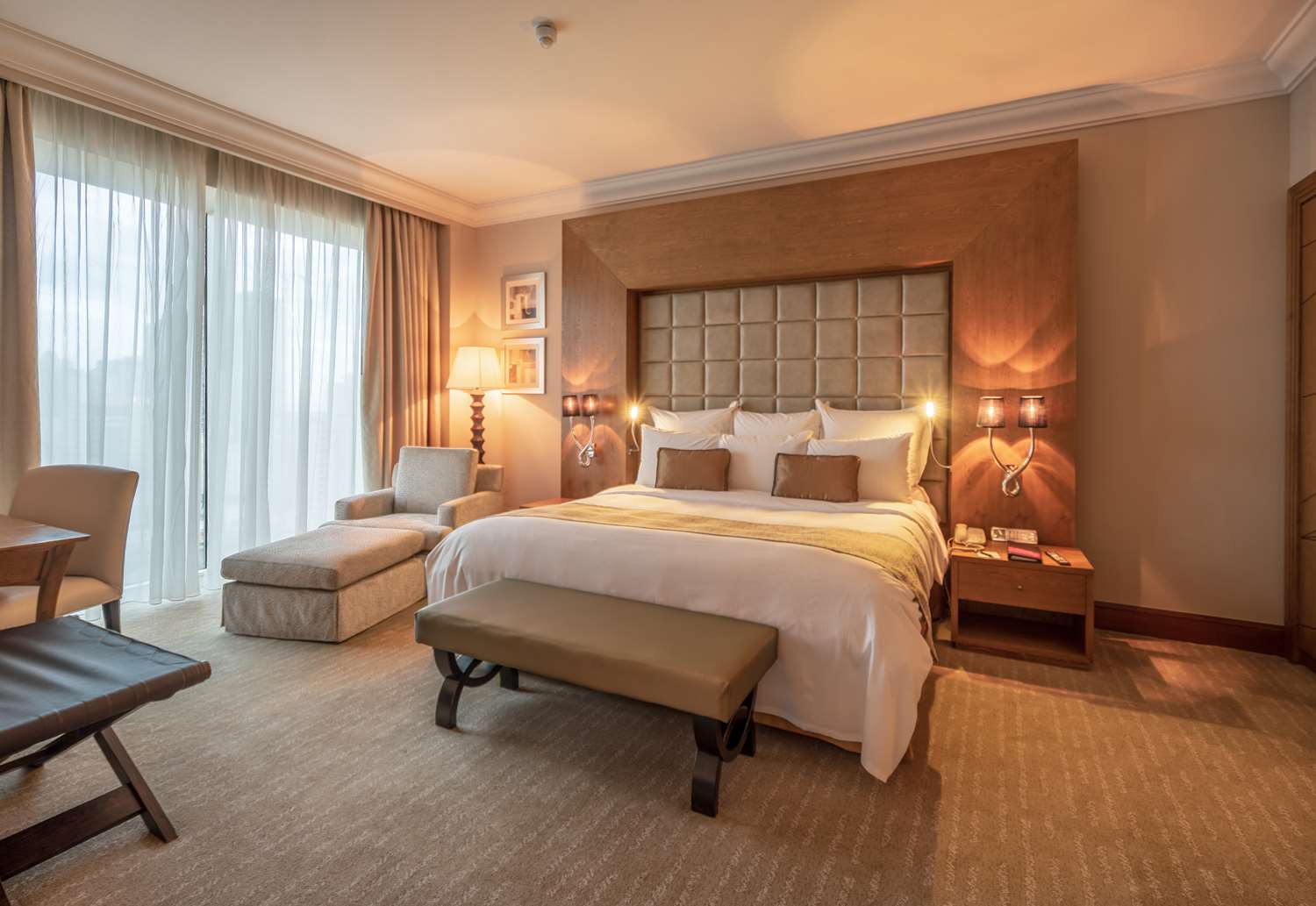 Gulf Executive Residence (within Gulf Hotel premises) 10/38