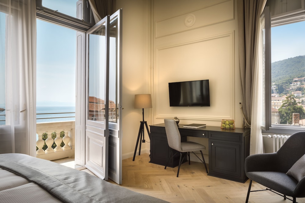 Hotel Imperial 47/50