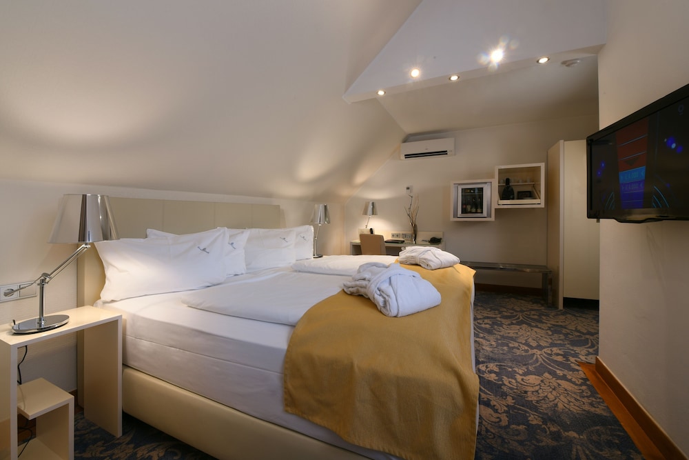 Hotel Caroline Mathilde 20/65