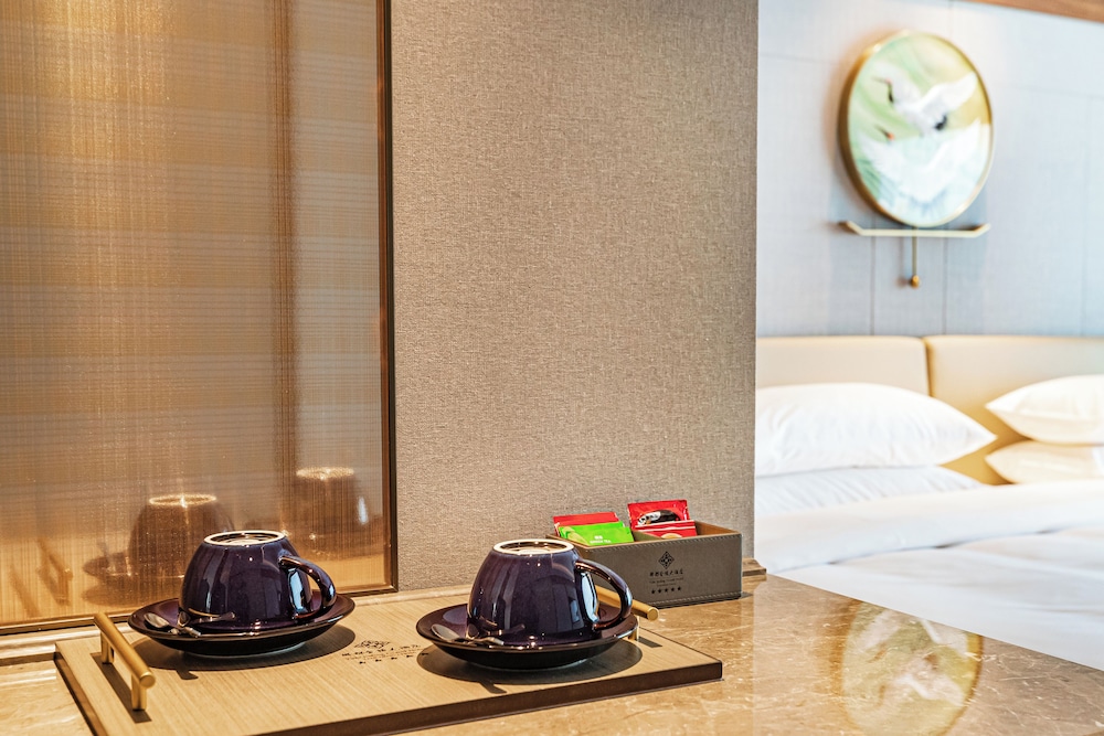Yidu Jinling Grand Hotel 25/50