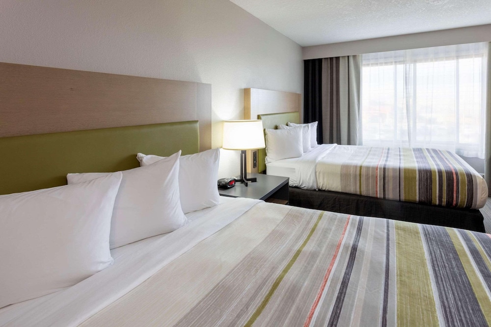 ROOM, 2 QUEEN BEDS, ACCESSIBLE