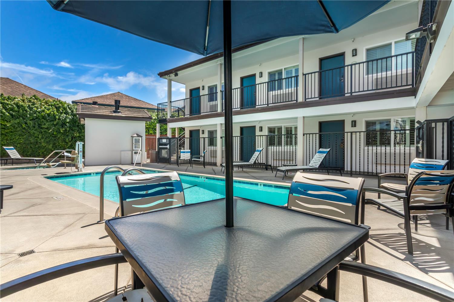 Best Western Rose Garden Inn 37/37
