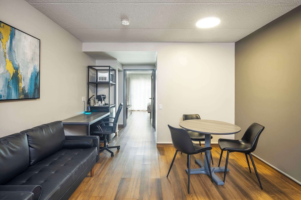 Les Suites de Laviolette Ascend Hotel Collection 36/62