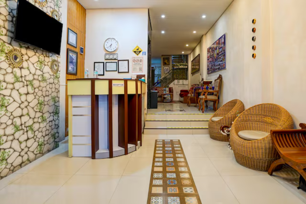 Townhouse Oak near RSUD Dr Zainoel Abidin formerly Poma Hotel 38/46