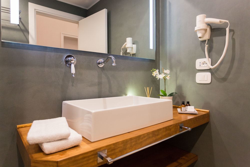 Bellaroto Suite 25/58