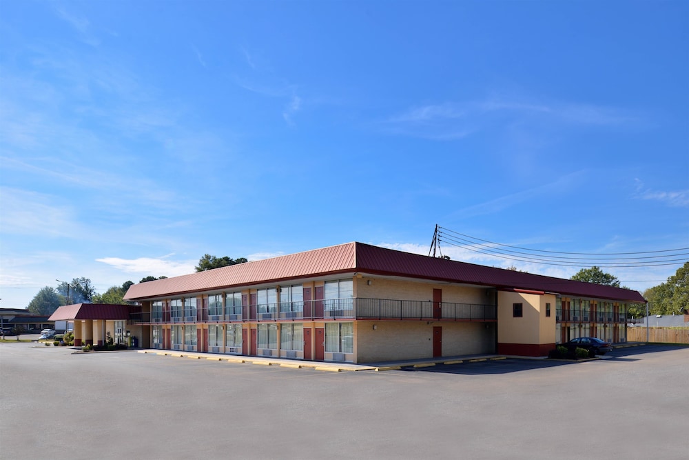 American Inn Pontotoc 2/46