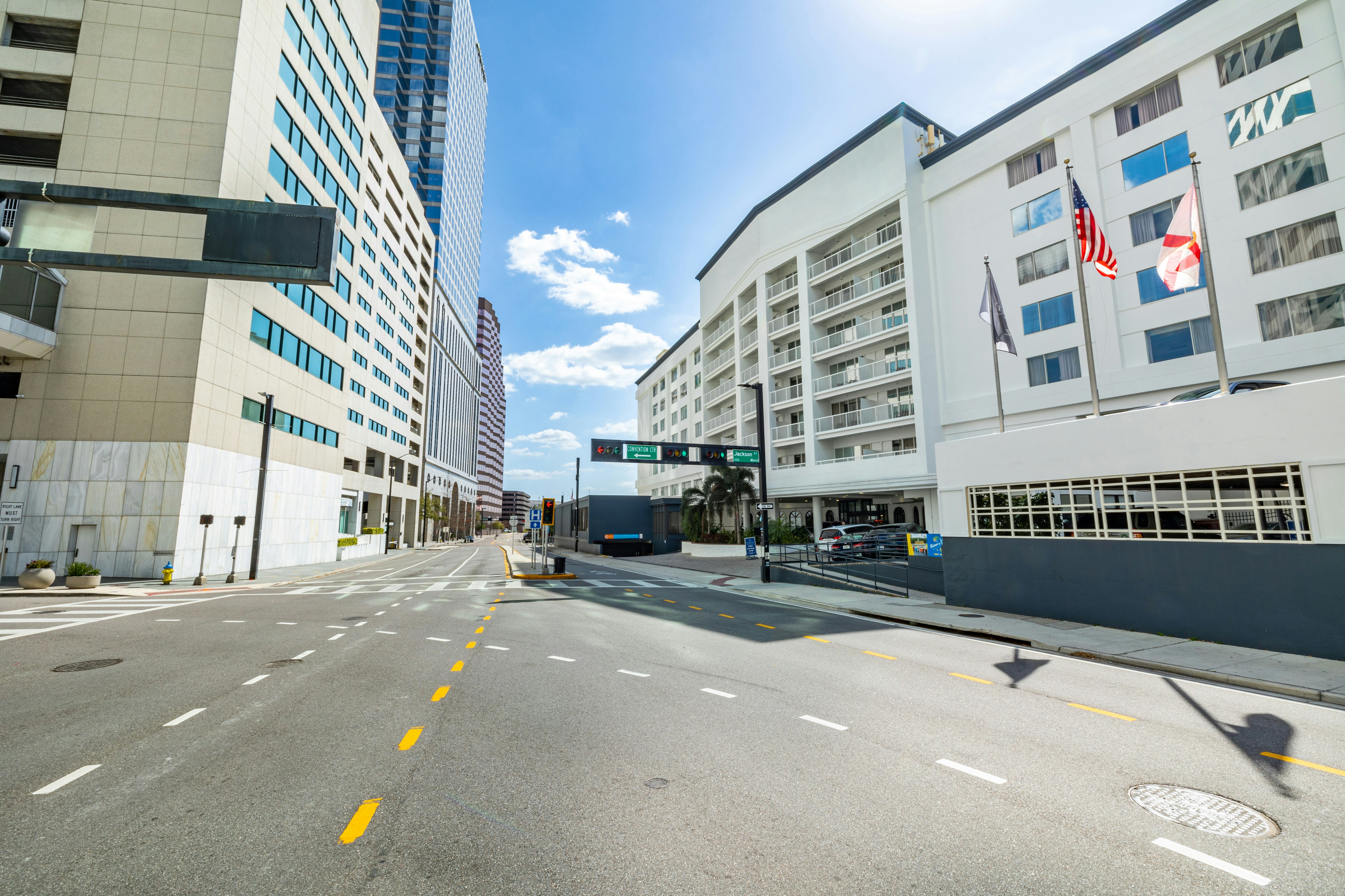 Hotel Tampa Riverwalk 45/55