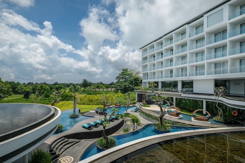 Swiss-Belresort Pecatu 8/63