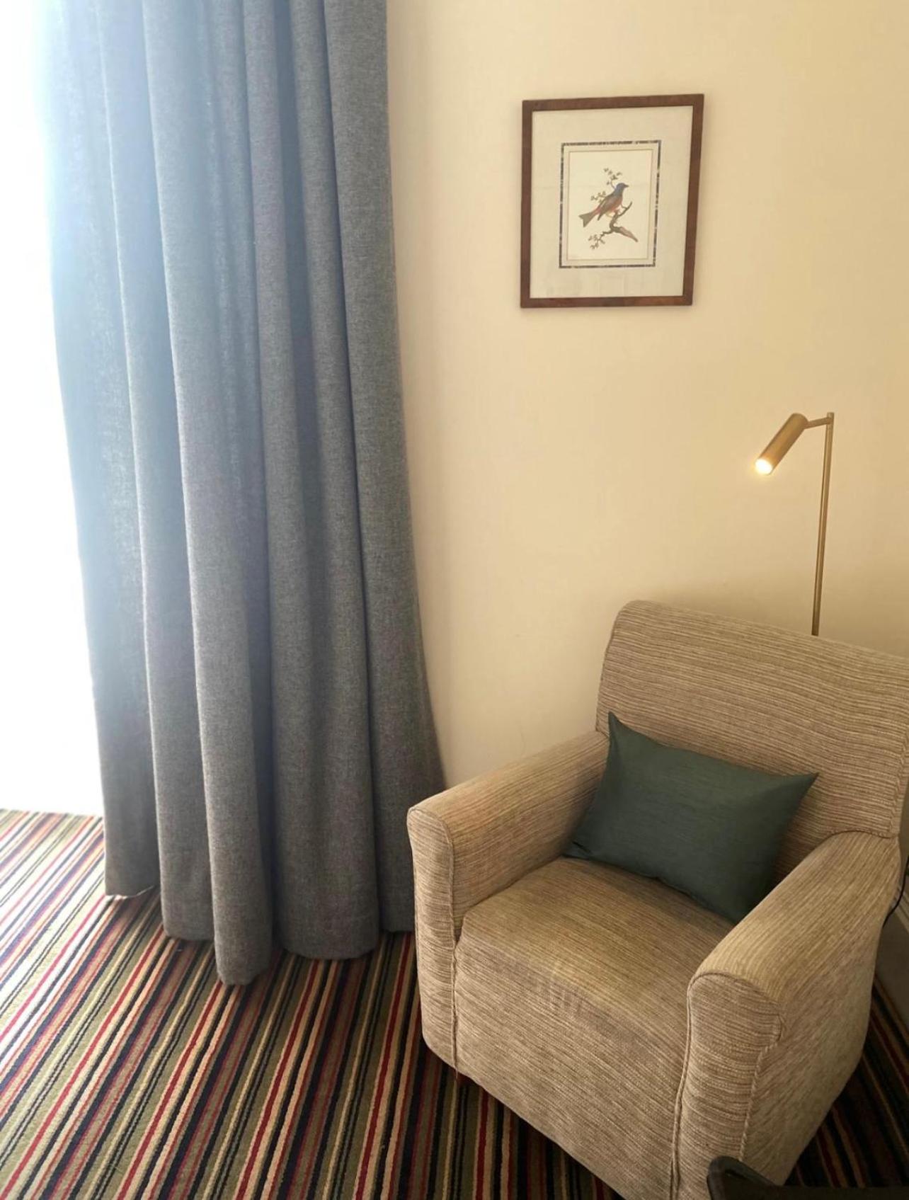 Royal George Hotel 28/46