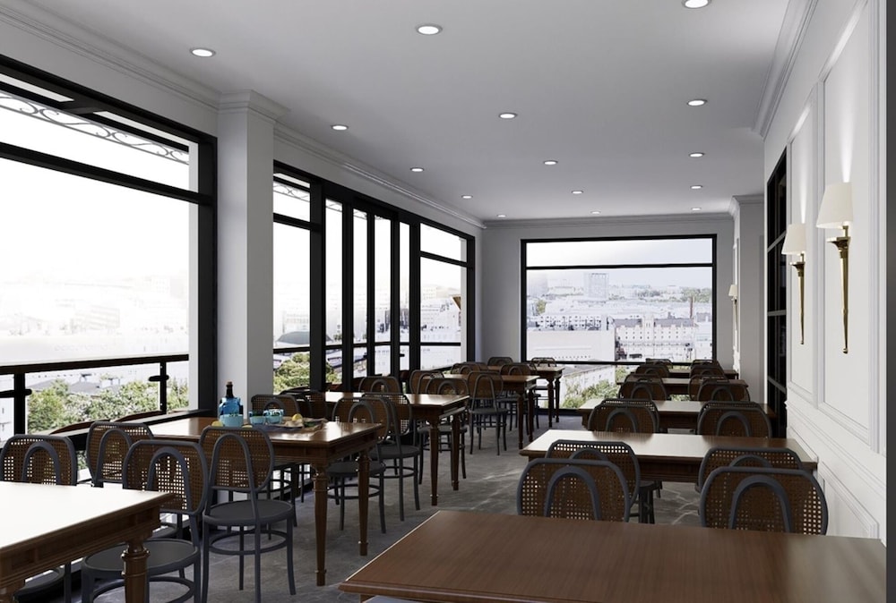 Anvi Saigon Boutique Hotel 41/50