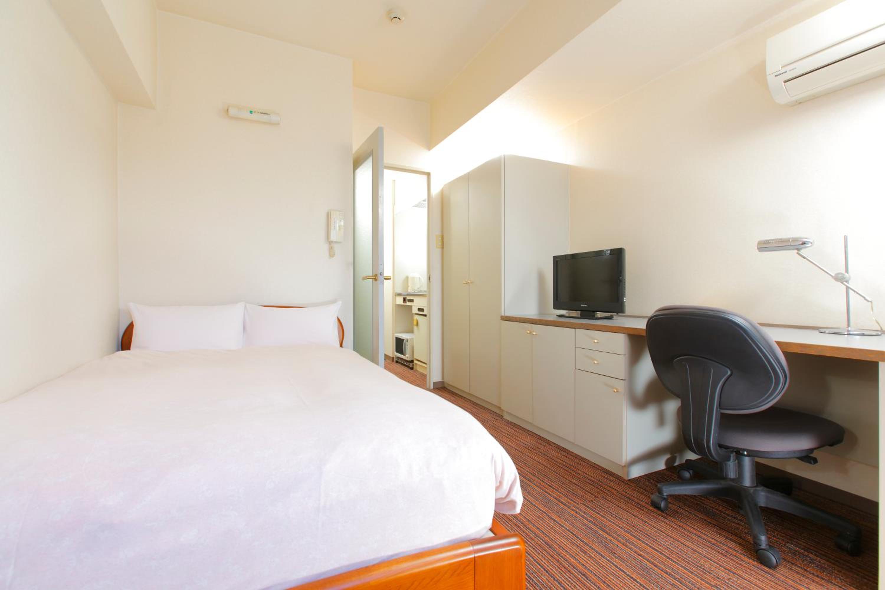 Semi Room, Standard, Single, Semi Double Bed