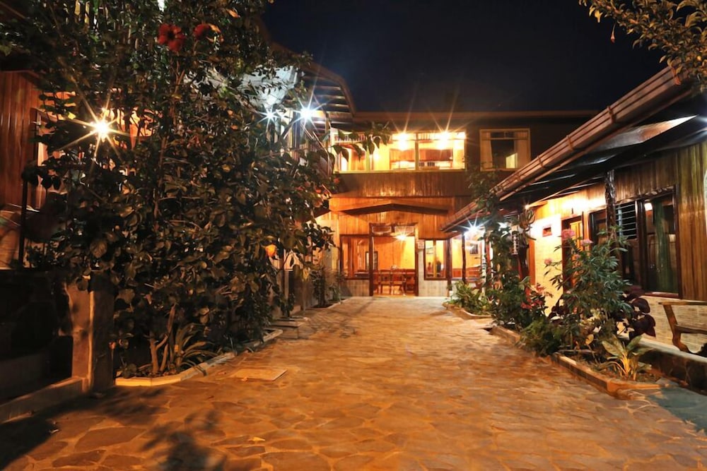 Hotel El Atardecer 39/50