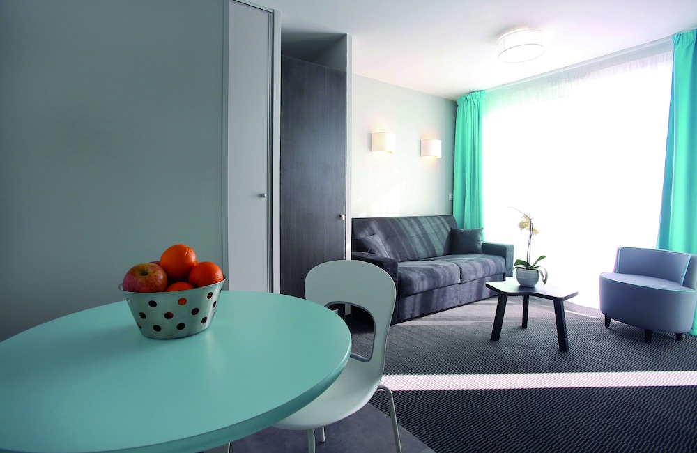 Appart City Confort Montpellier Ovalie 2 48/70