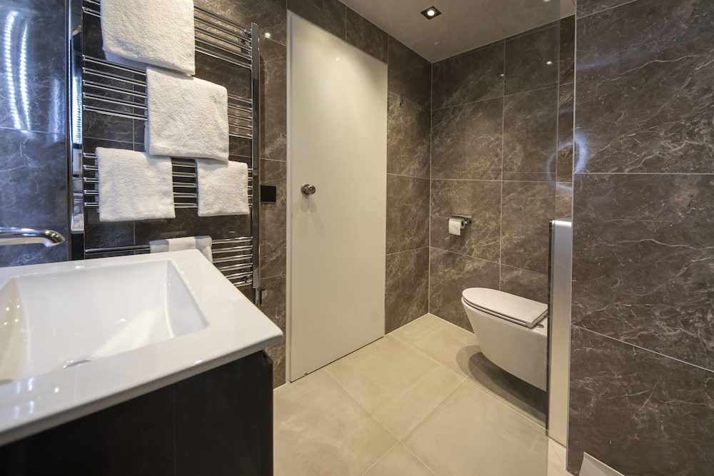 ACHAT Hotel Monschau 63/65