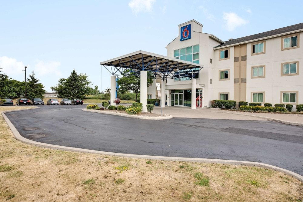 Motel6 Brampton, ON - Toronto 22/33