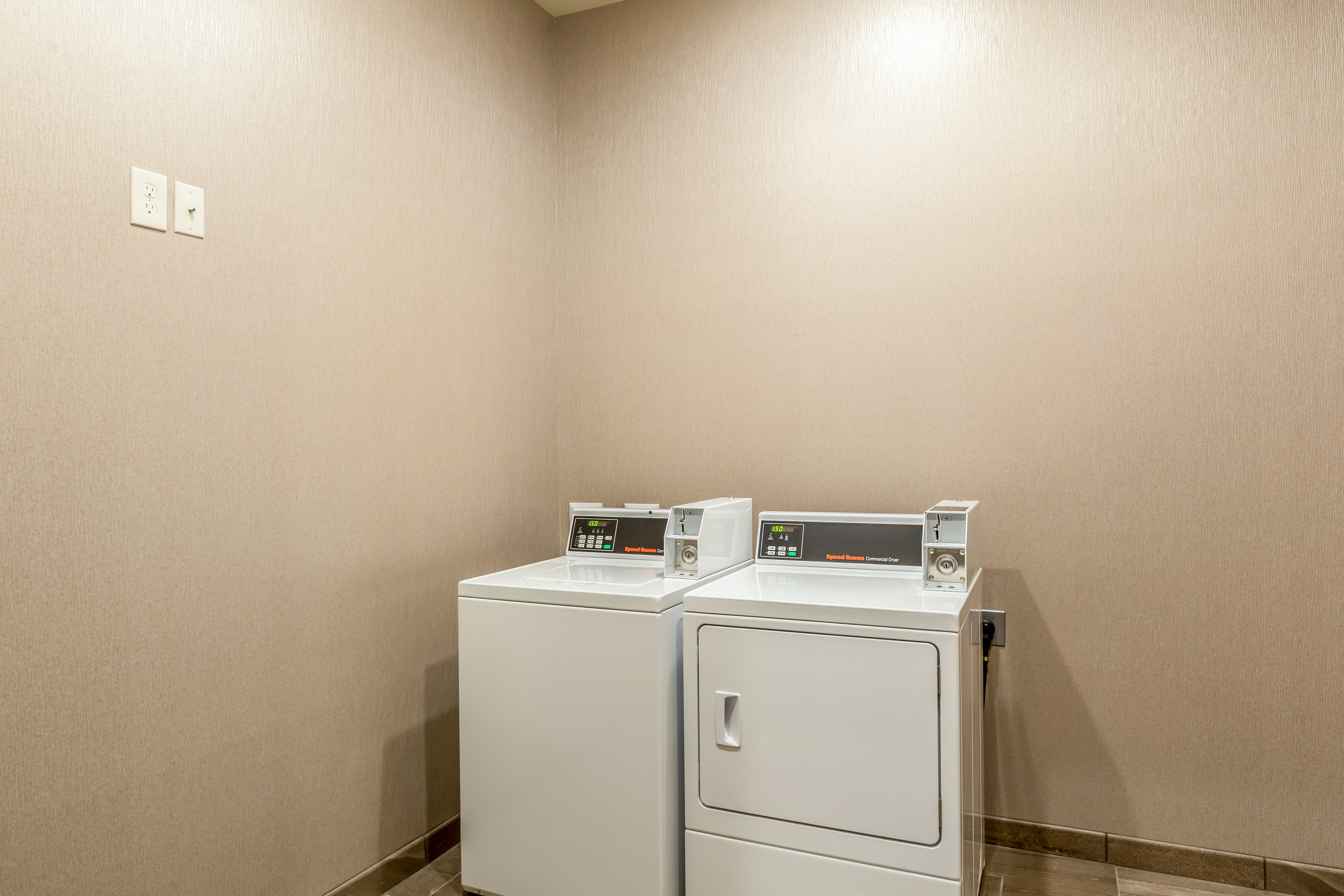 Cobblestone Hotel & Suites – Stevens Point 48/55