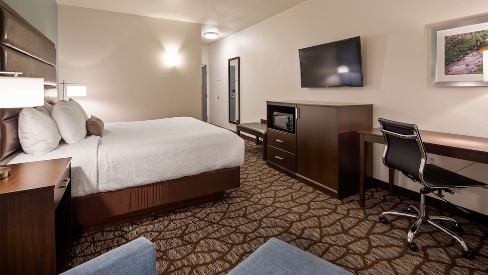 Best Western Crater Lake Highway White City/Medford 13/50