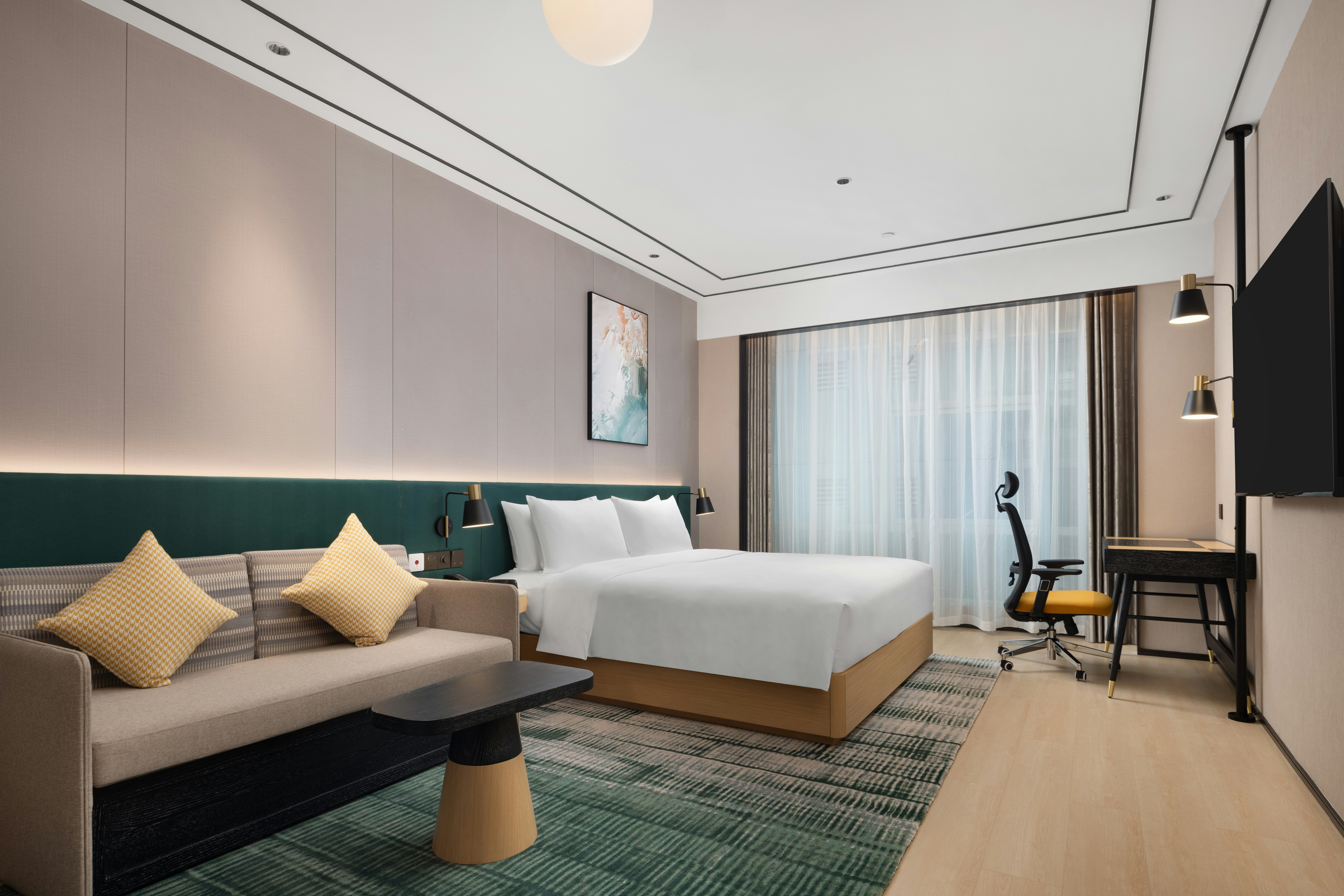 ROOM, KING BED, ACCESSIBLE