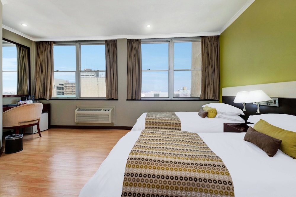 Protea Hotel by Marriott Lusaka Cairo Road 21/51