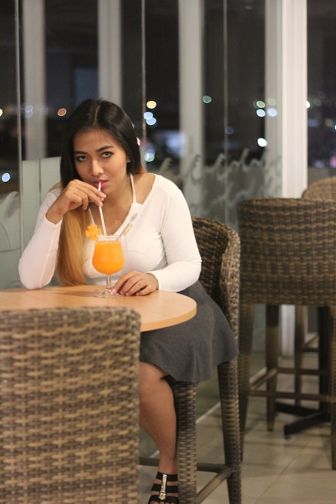 Atrium Premiere Hotel Cilacap 24/51
