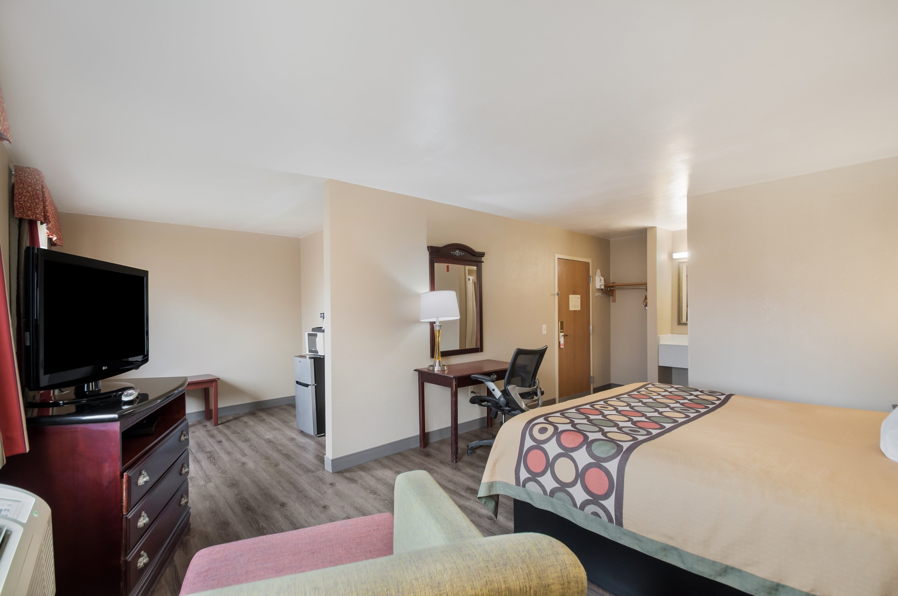 Red Carpet Inn-Indian Head 12/24