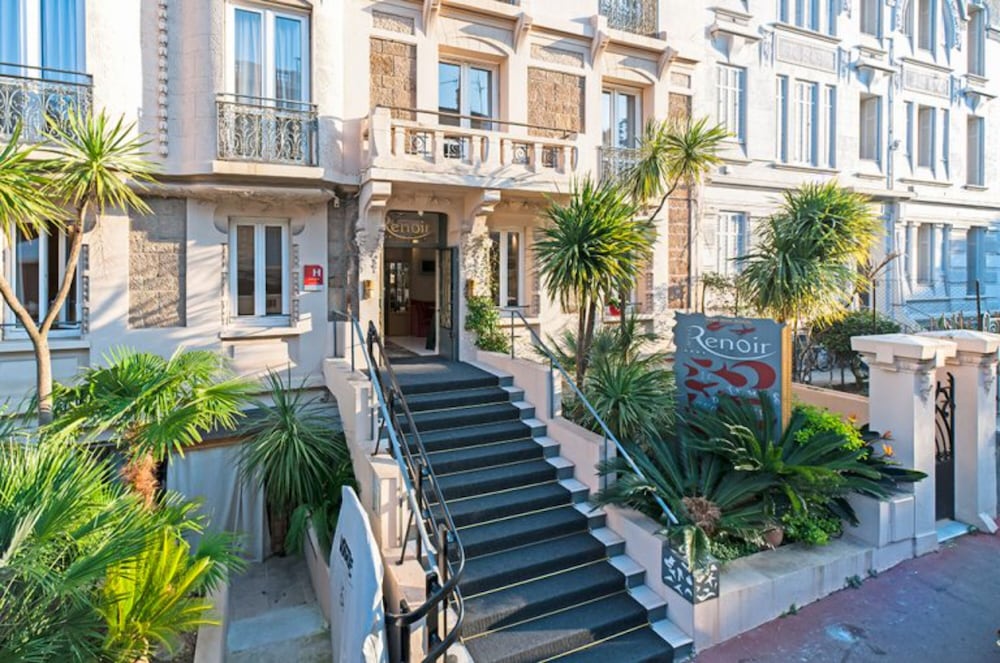 Renoir Cannes Hotel in CANNES