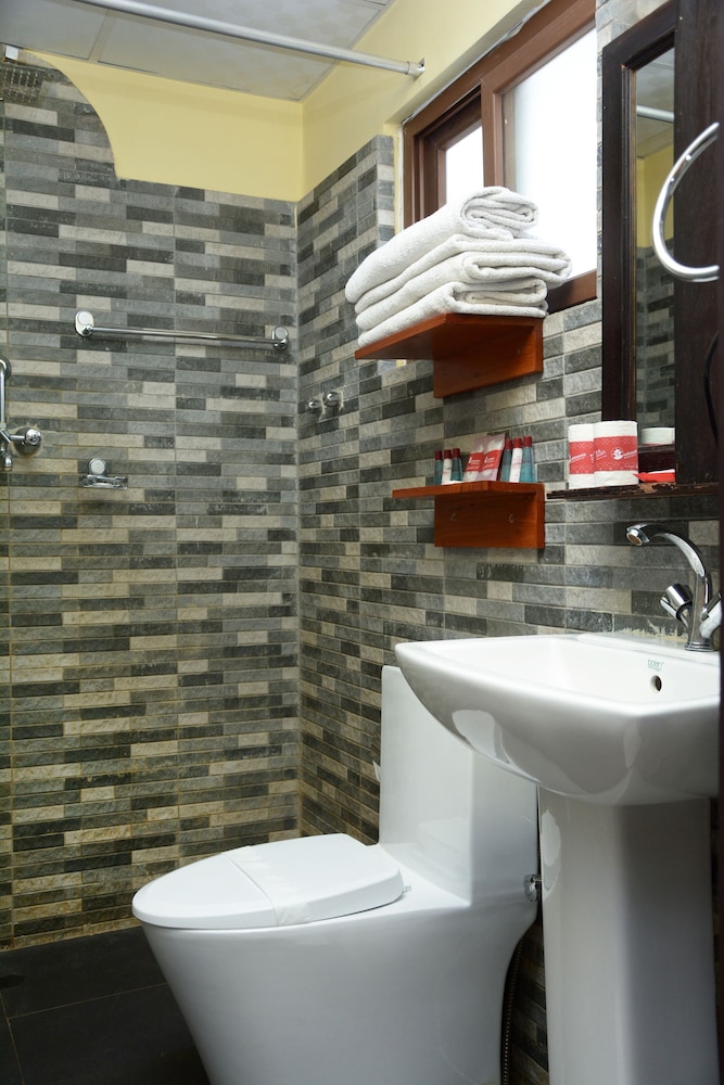 Kasthamandap Boutique Hotel 64/66