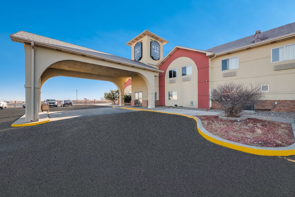 Red Lion Inn & Suites Gretna 26/30