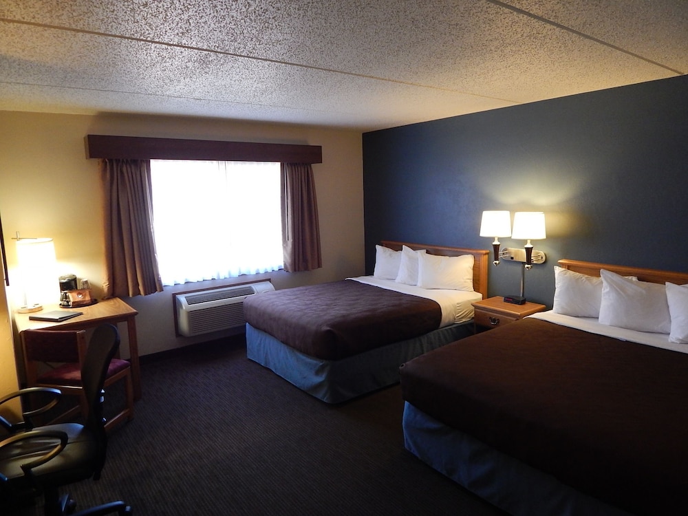 Americinn By Wyndham Sturgeon Bay 7/16