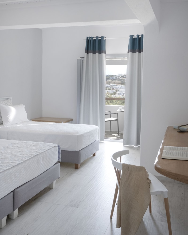 Mykonos Essence Hotel 13/47