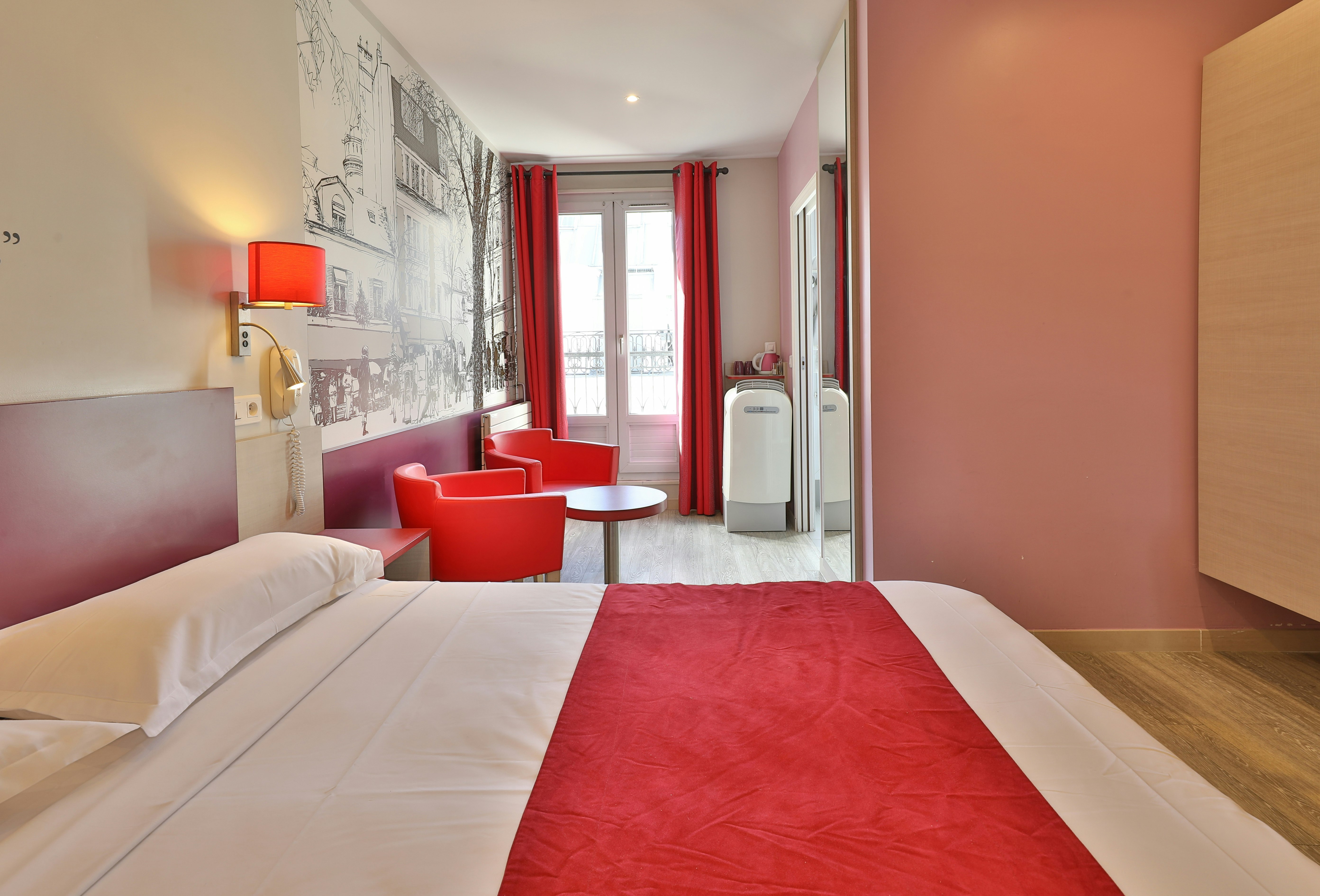 GRAND HOTEL DE TURIN 35/68