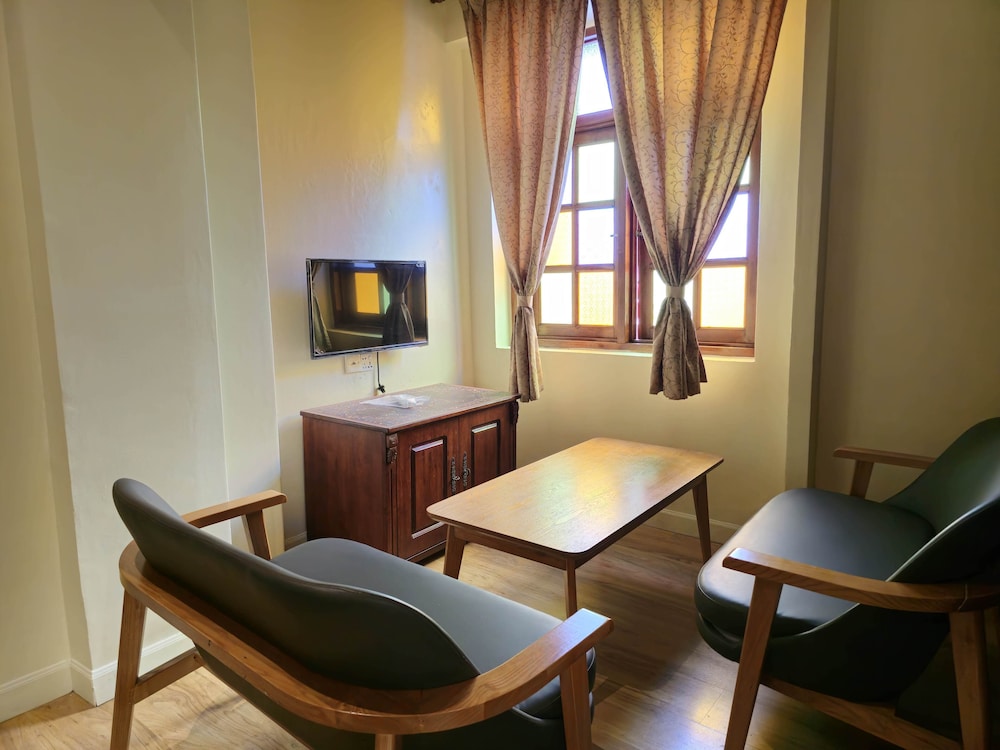 The Century Boutique Hotel George Town 40/60