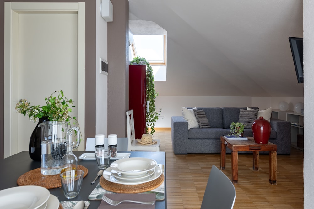Vialeromadodici Rooms & Apartments 34/58
