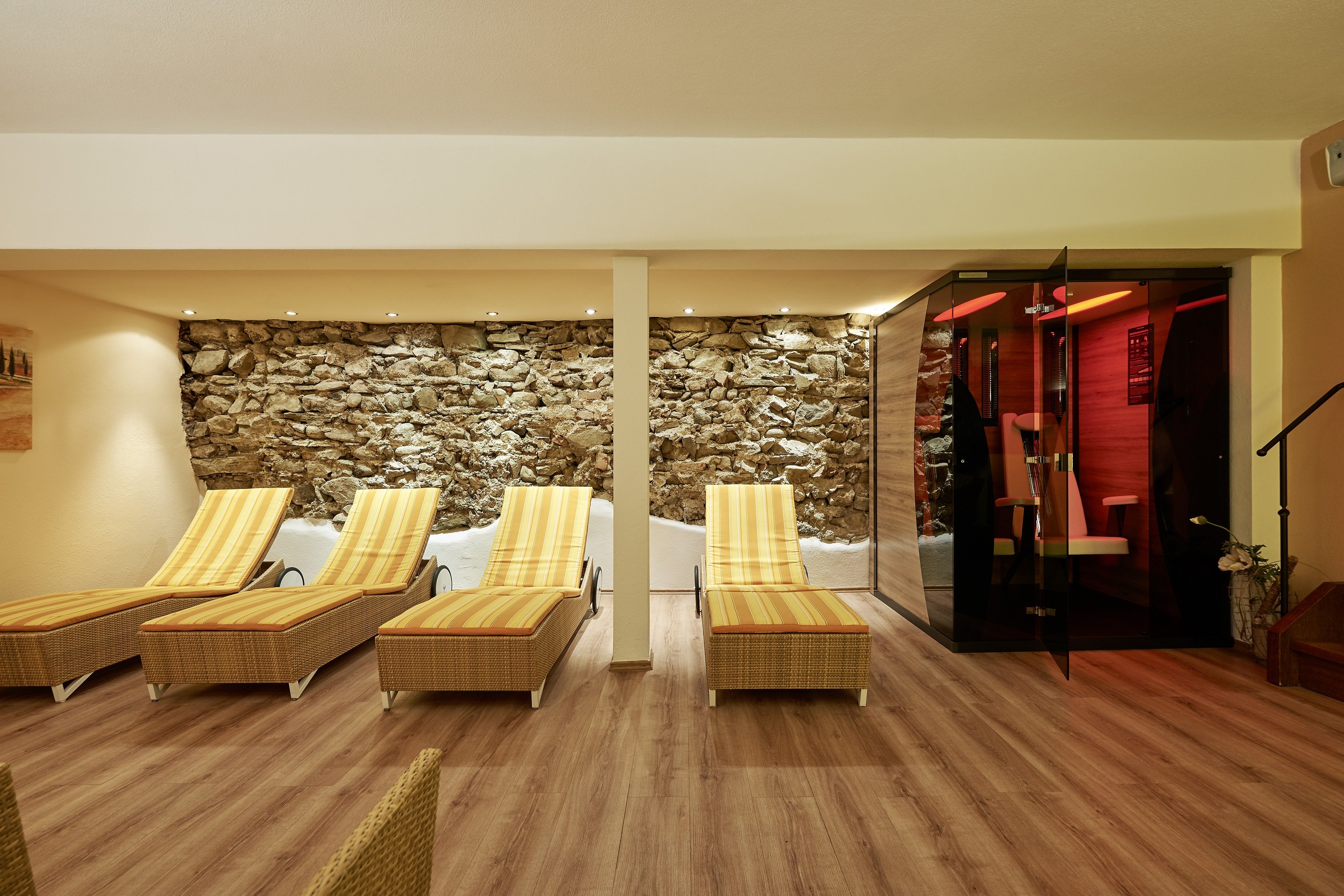 Hotel - Restaurant Adler 34/46