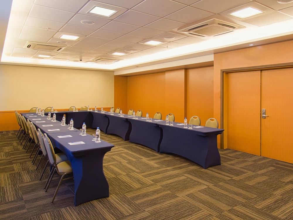 NOVOTEL PORTO ALEGRE AIRPORT 35/45