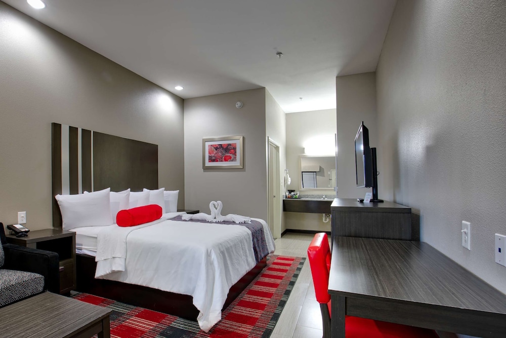 Americas Best Value Inn and Suites IAH Airport North 19/30