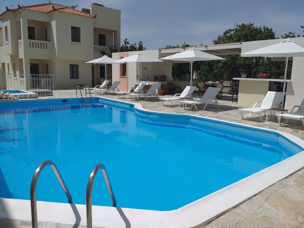 Aphrodite Samos Superior Studios & Apartments in SAMOS