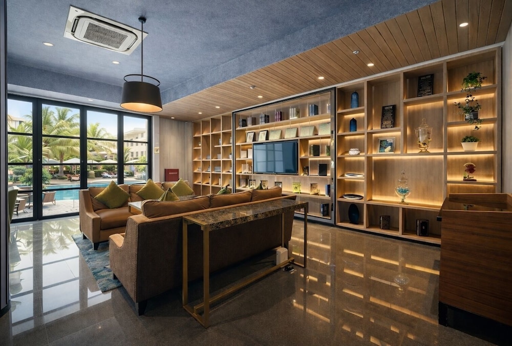 Mirah Hotel 47/65