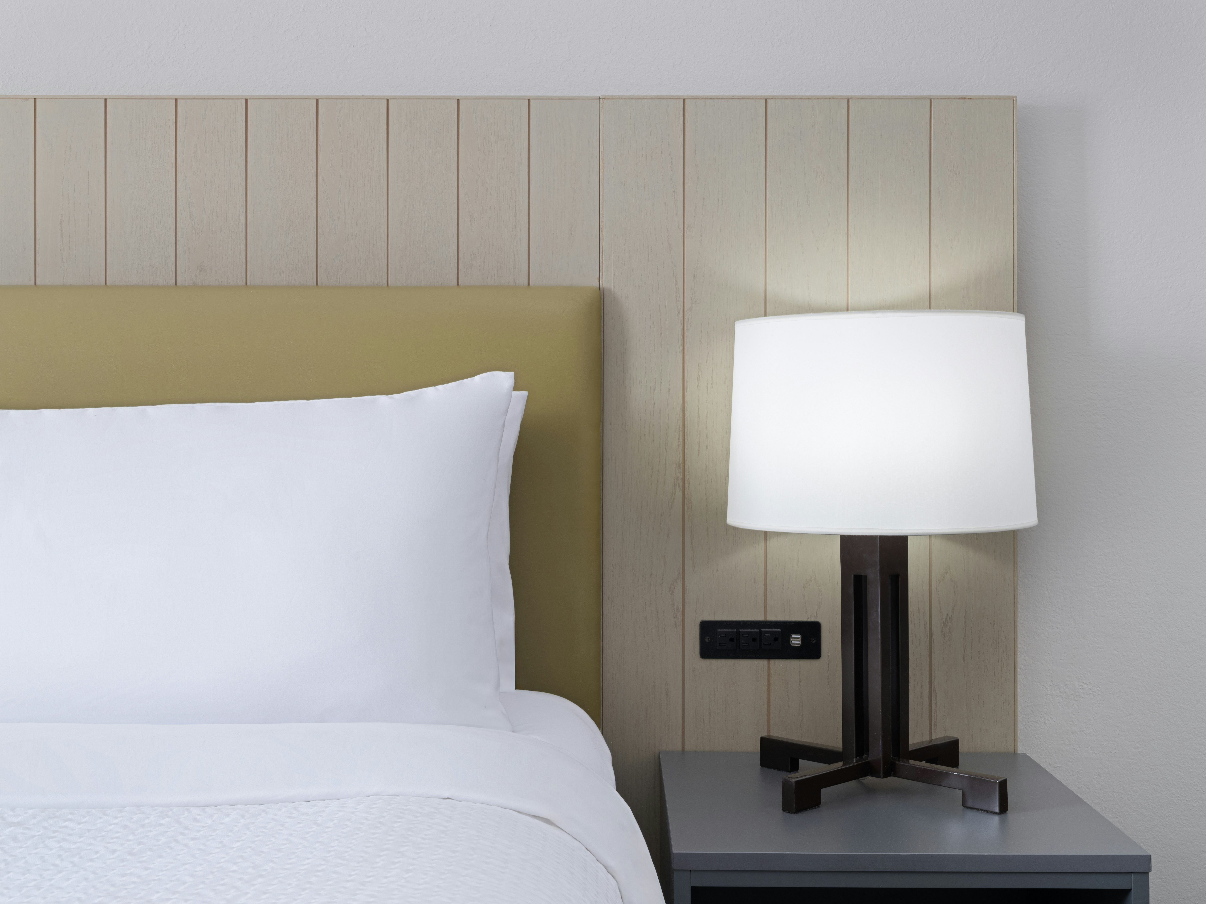 Country Inn & Suites By Radisson, Decatur, IL 13/40