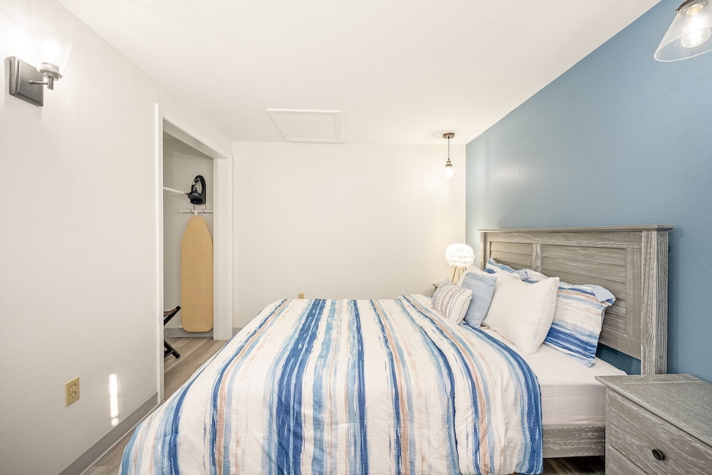 Founder's Brook Motel & Suites 13/48