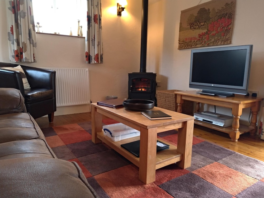 Degembris Cottages 18/24