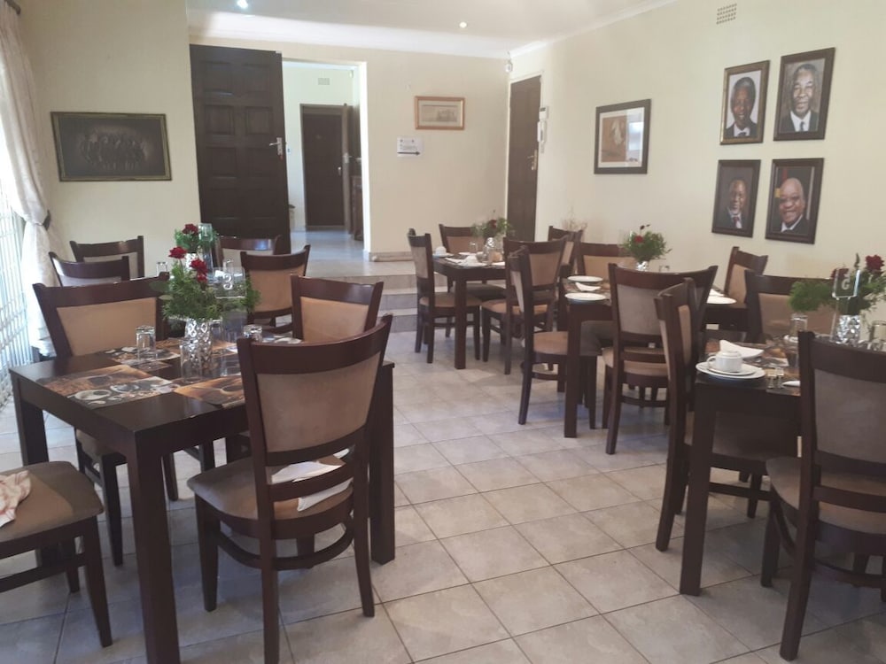 Hoyohoyo Chartwell Lodge 20/33