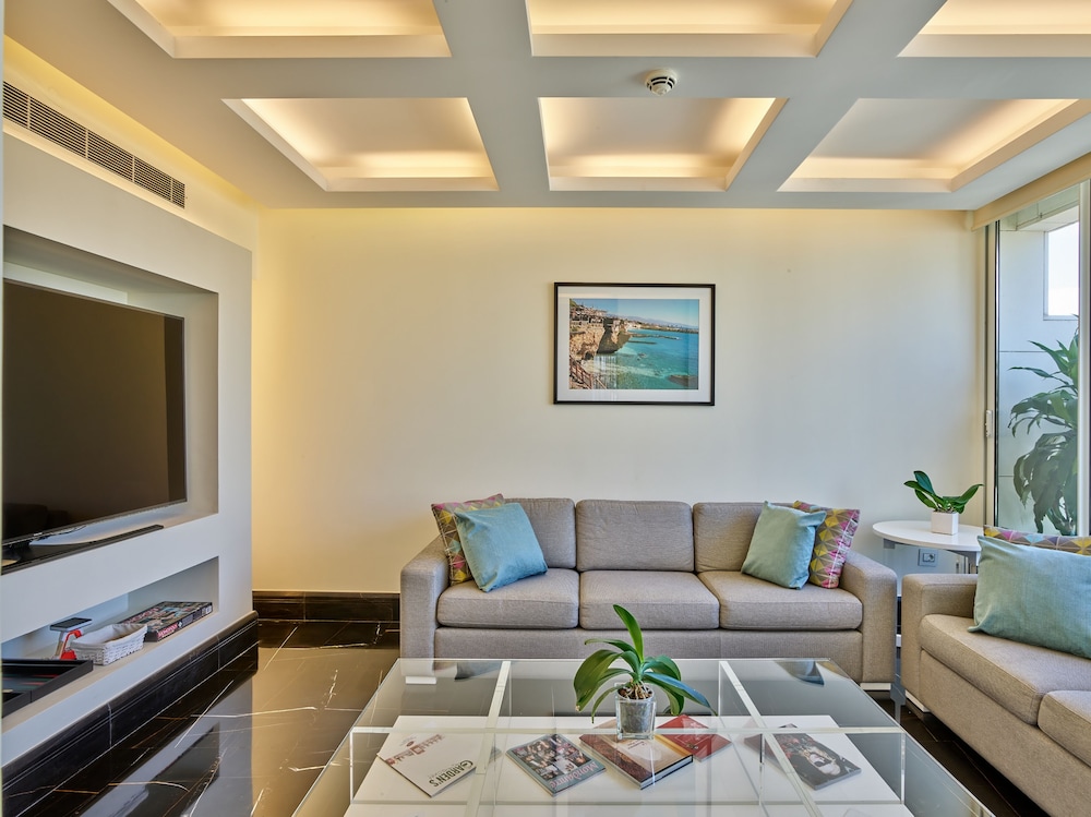 Sodeco Suites 26/57