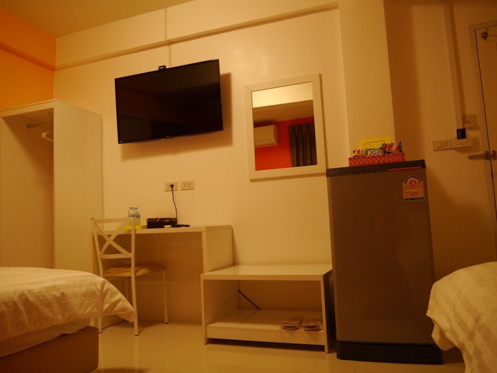 DON MUEANG AIRPORT MODERN BANGKOK HOTEL 9/20