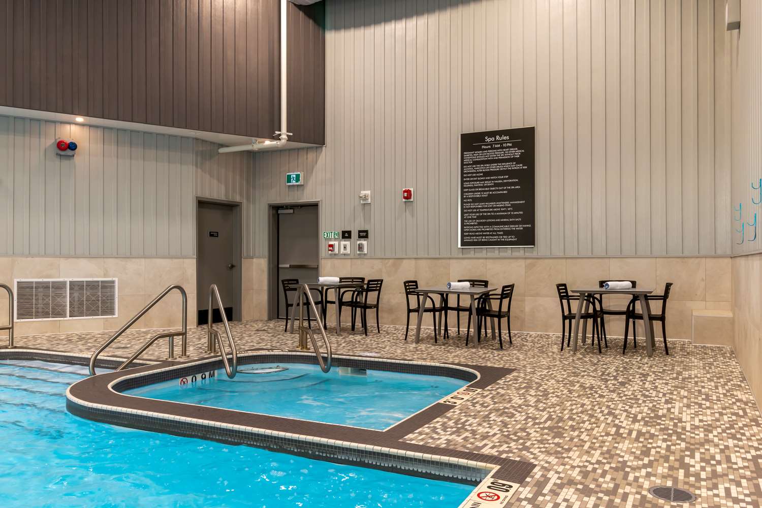 Best Western Plus Dauphin 16/35