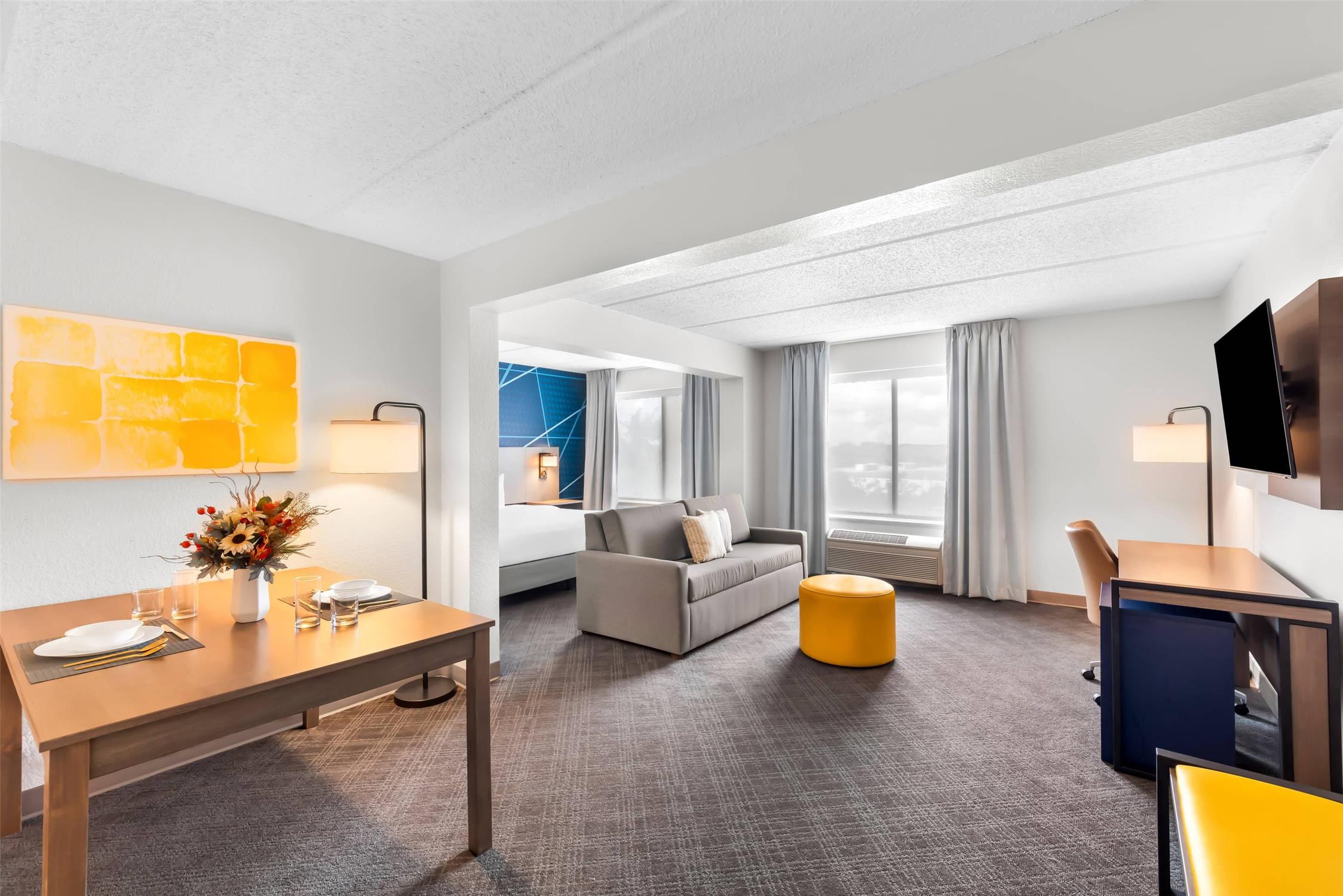 Comfort Suites Austin Airport 23/40