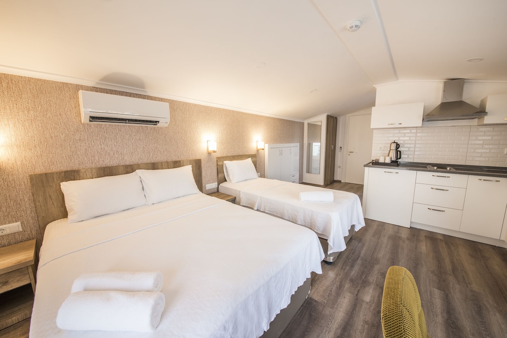 Dekatria Rooms & Aparts 20/50