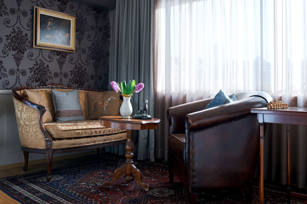 Townhouse Boutique Hotel 26/39